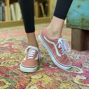 Rose Dawn / True White “Old Skool” Vans